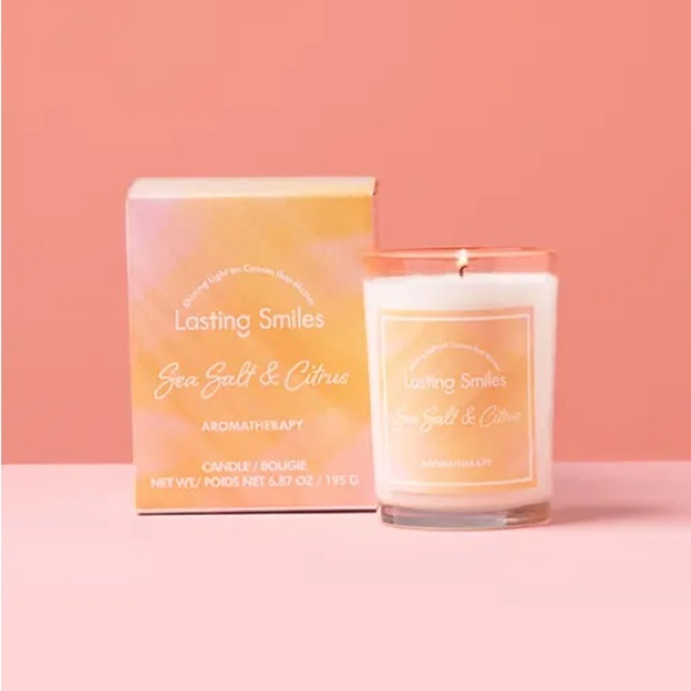 NIB soy blend 6.8 oz candle with light scent. See description for more detail